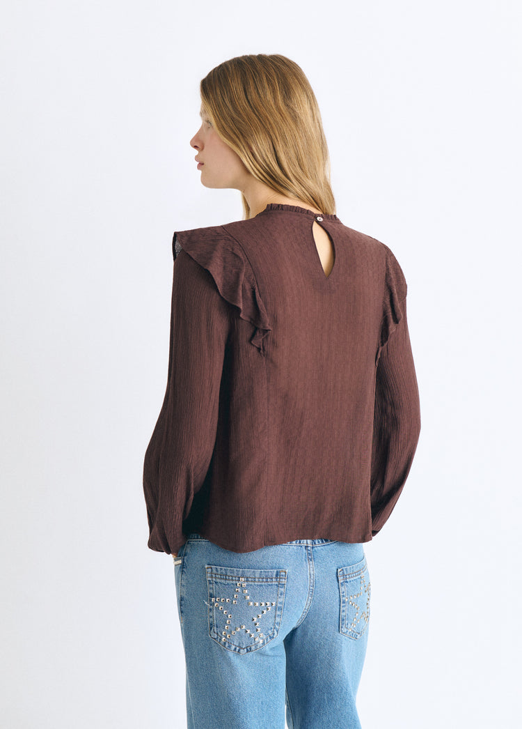 Box neck blouse with ruffles