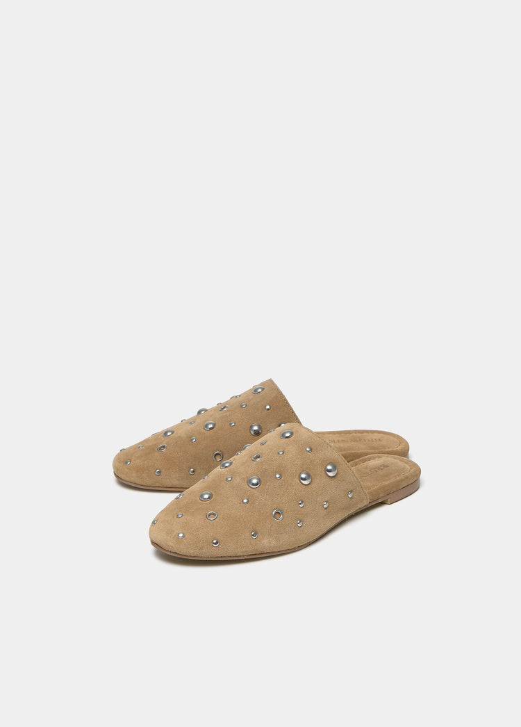 W27-0699-005-706_CAMEL_WEB2.jpg