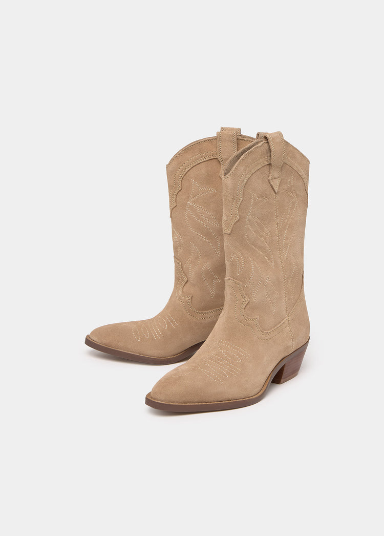 Cowboy-Stiefel aus Leder mit Stickerei