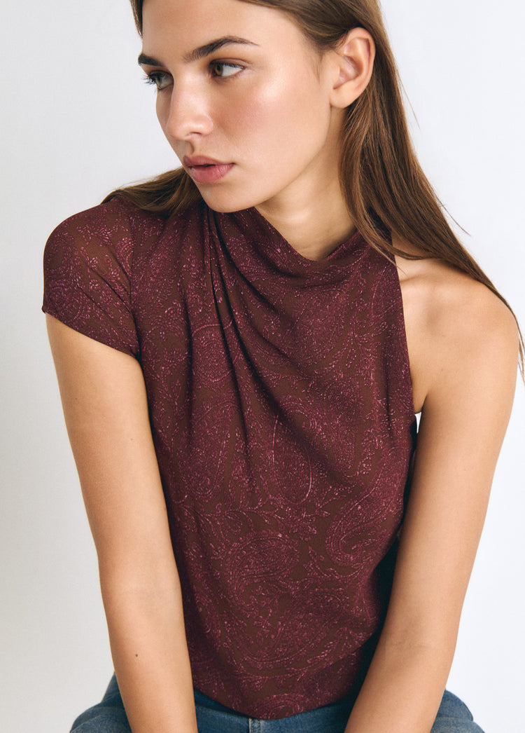 Short-sleeved printed blouse