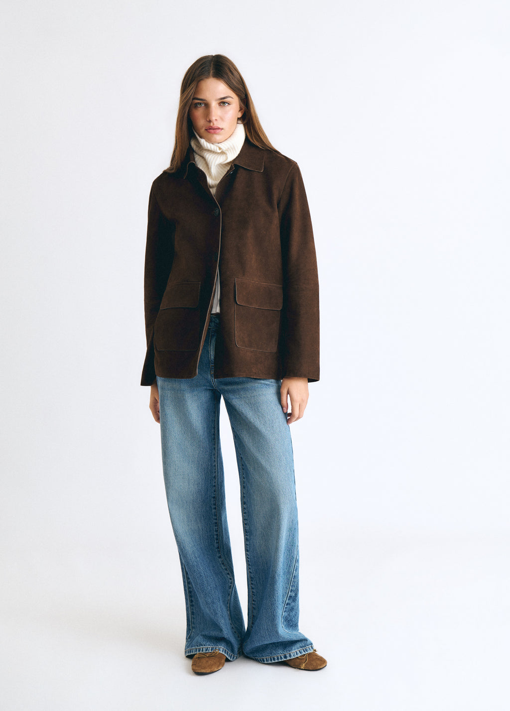 Ribbed knit collar