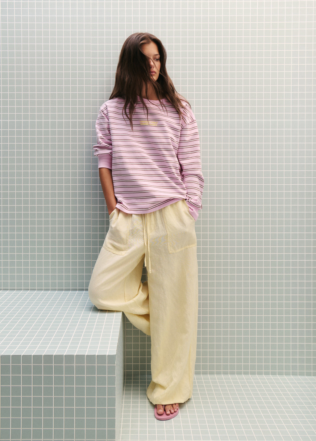 Light sweatshirt striped print