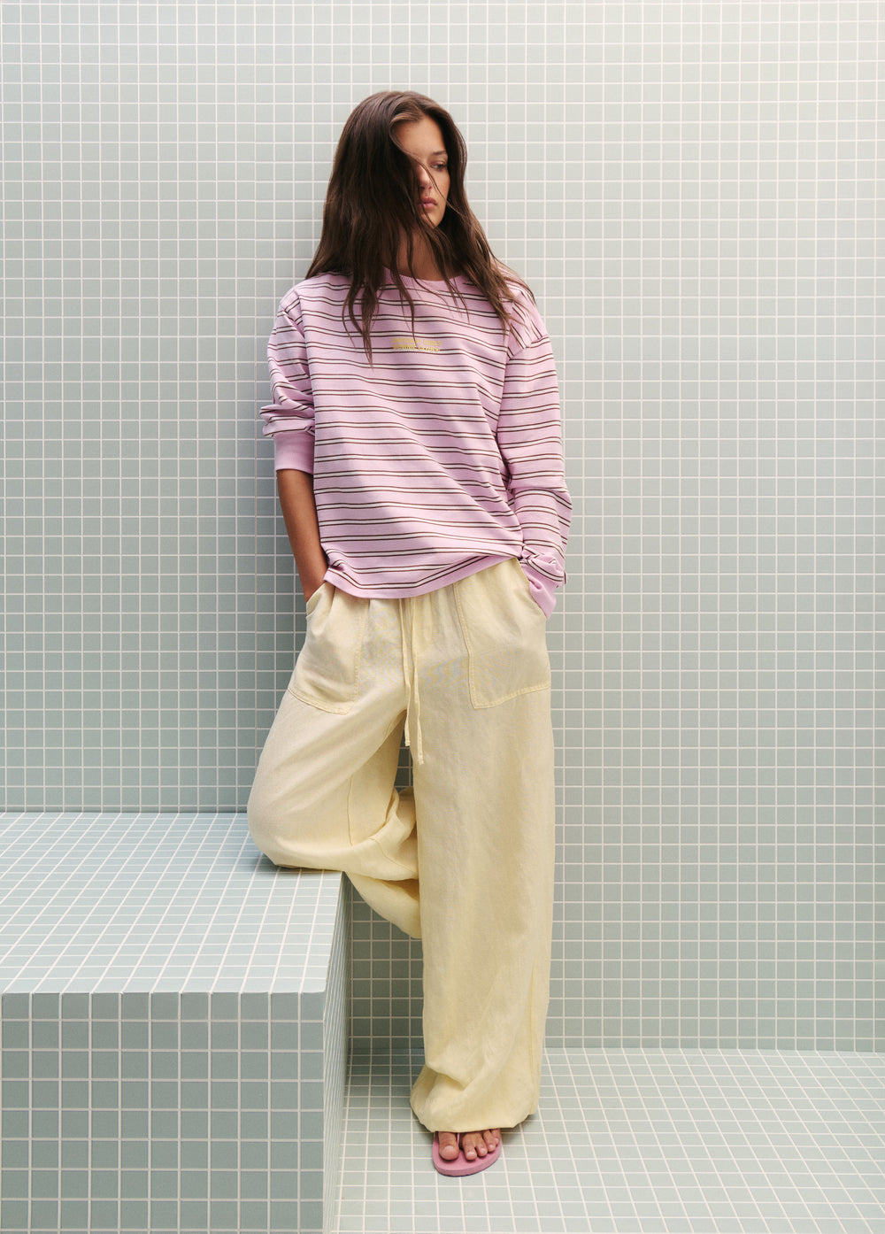 Light sweatshirt striped print