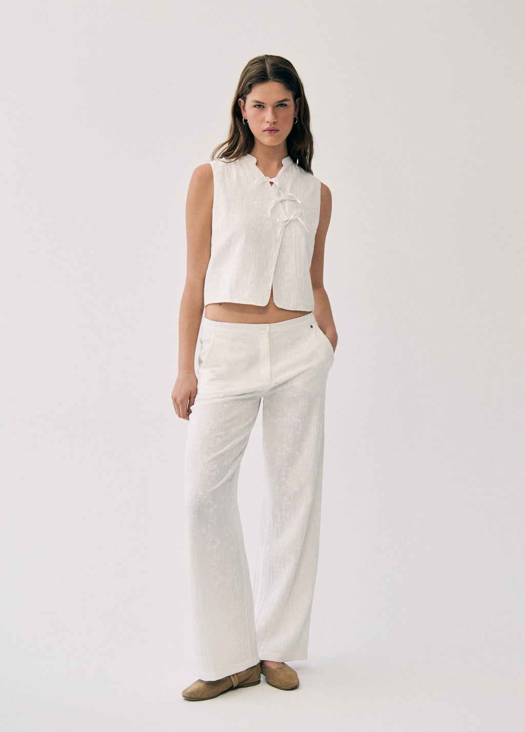 Straight embroidered pants