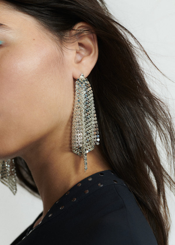 Metal mesh diamond earrings
