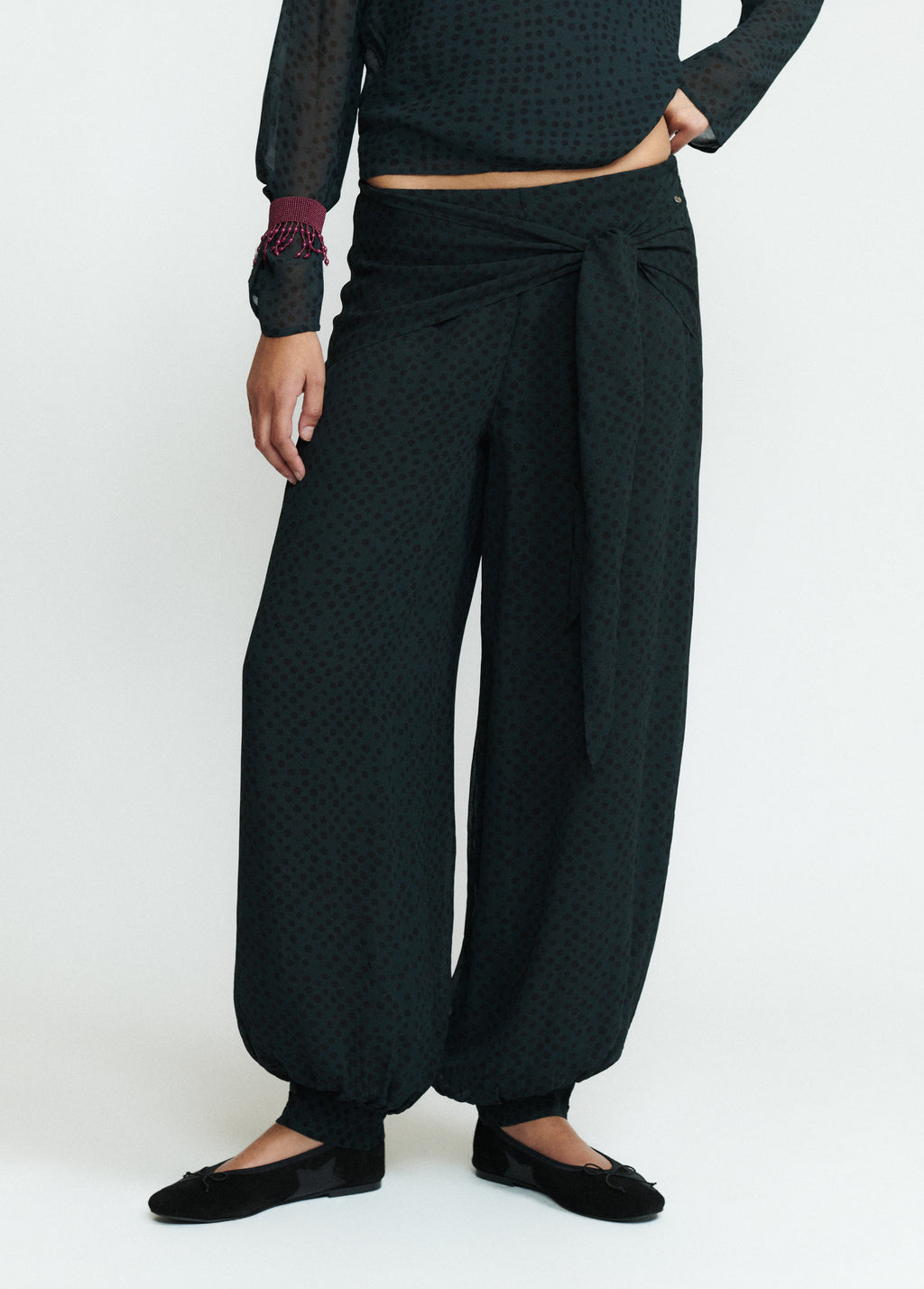 Harem pants with waist tie