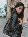 Schultertasche aus Leder mit Animal-Print