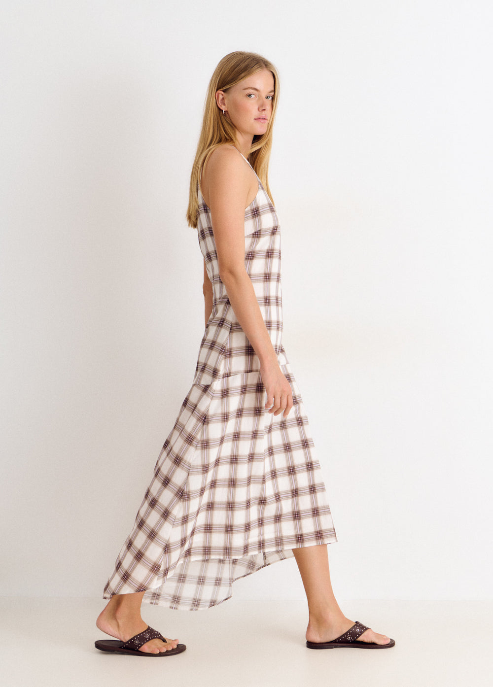 Long halter-neck dress