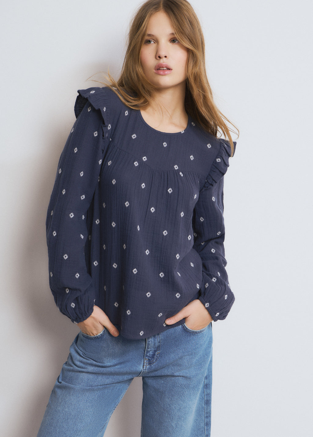 Double-layer blouse with embroidery