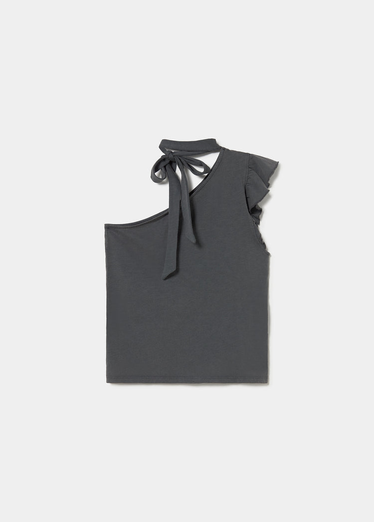 Asymmetrical ruffle t-shirt