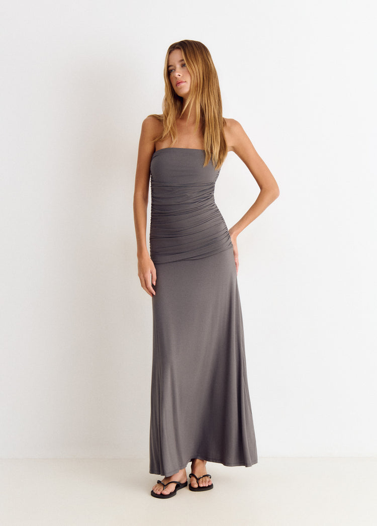 Vestido longo com franzidos