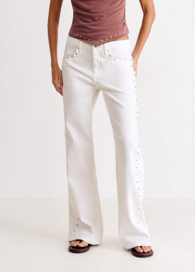 Broek met studs aan zijkant