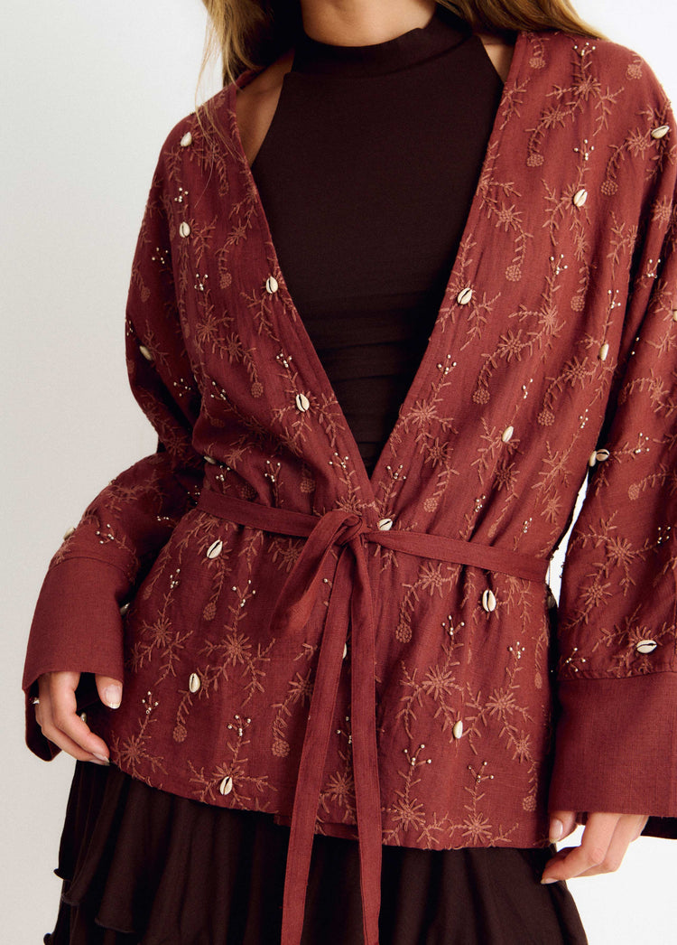 Kaftan jacket with embroidery and beadwork