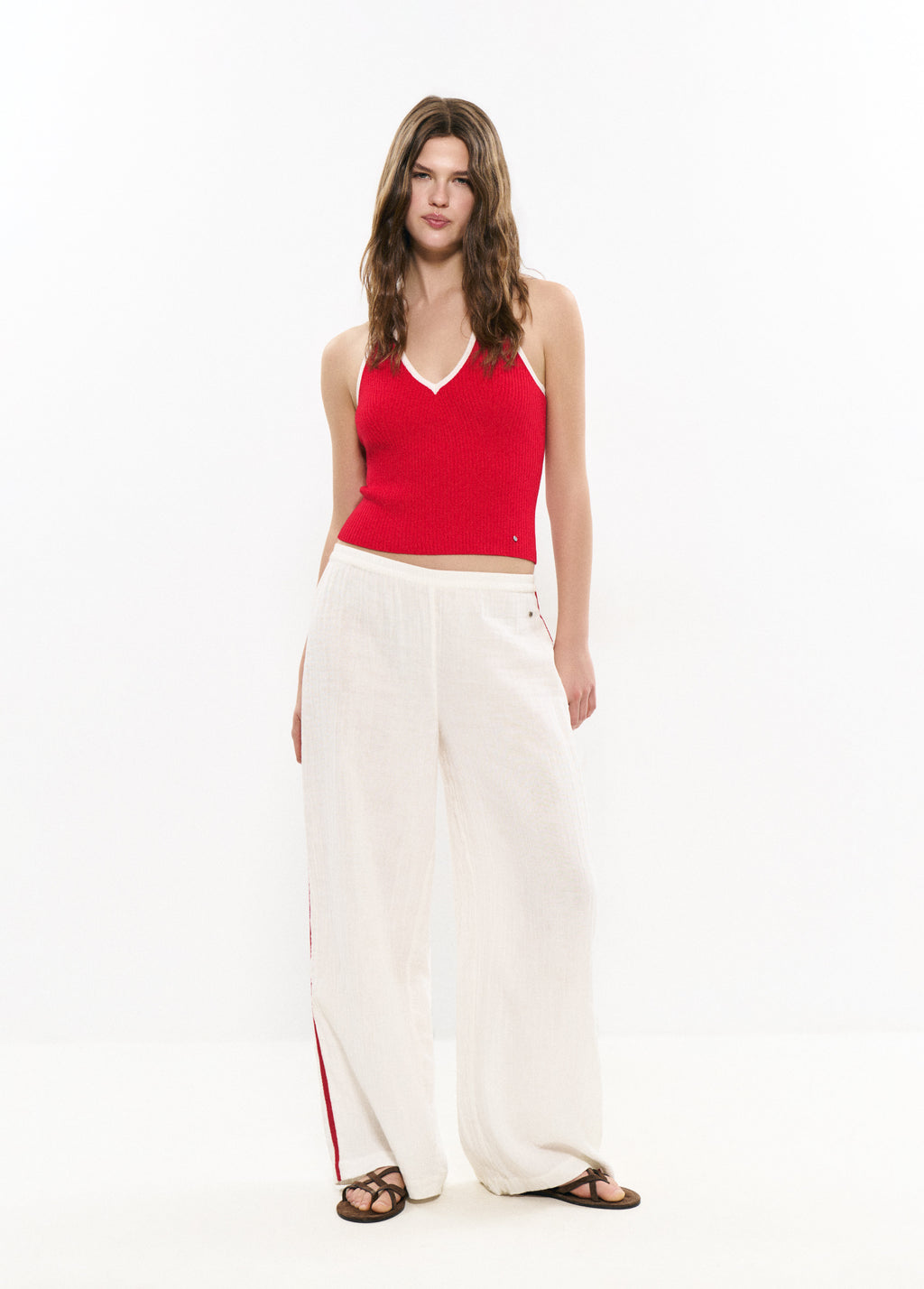 Long pants with side stripe