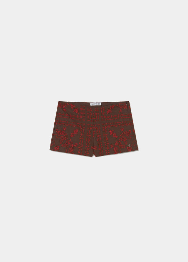 Contrast embroidered shorts