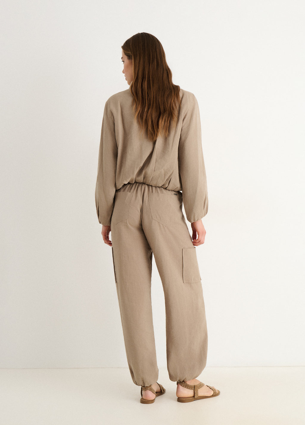 Pantalón fluido bombacho