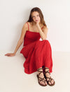 Flat sandals with suede straps