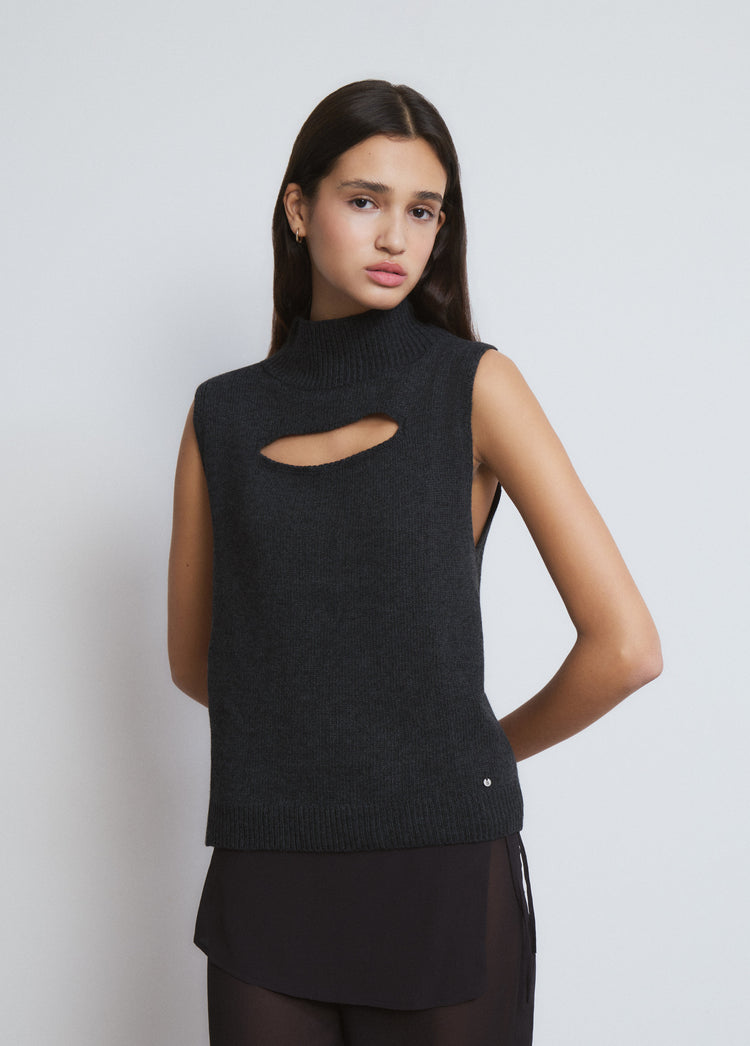 Cut-out top