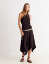 Pointed knit skirt