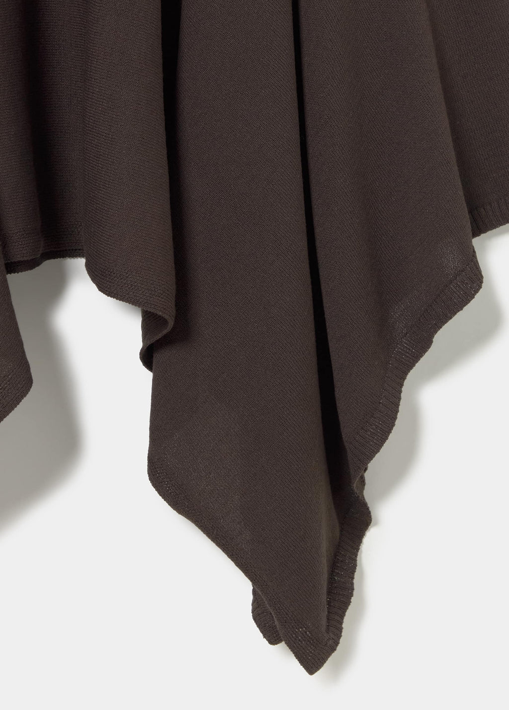 Pointed knit skirt