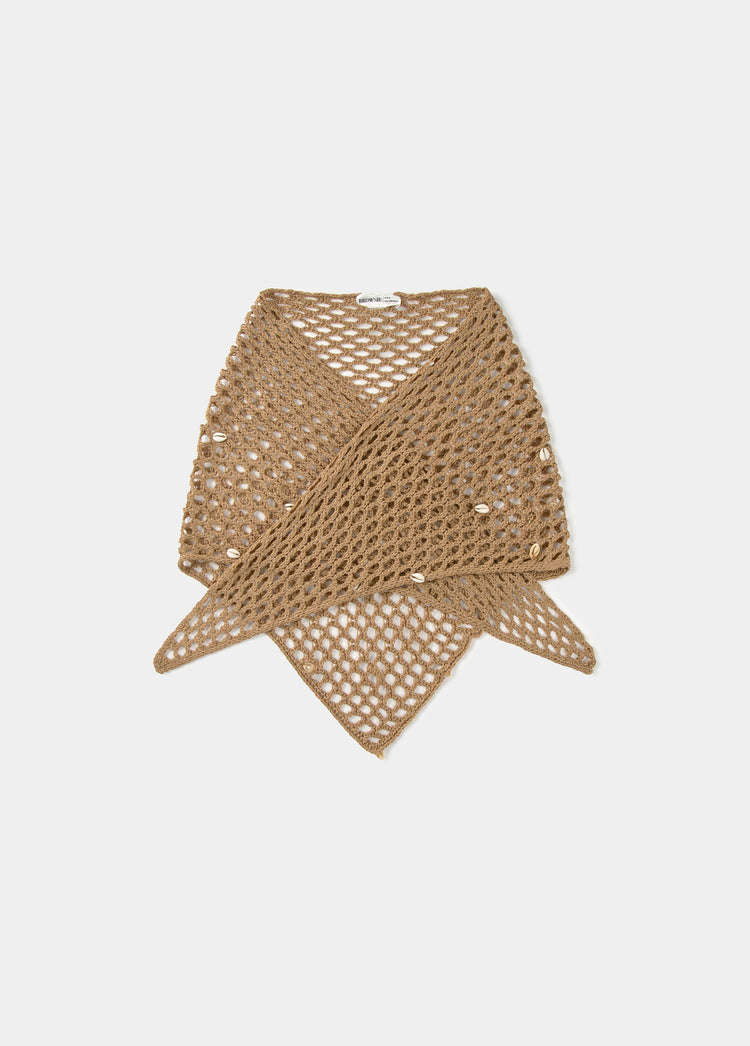 Triangle net scarf with shells