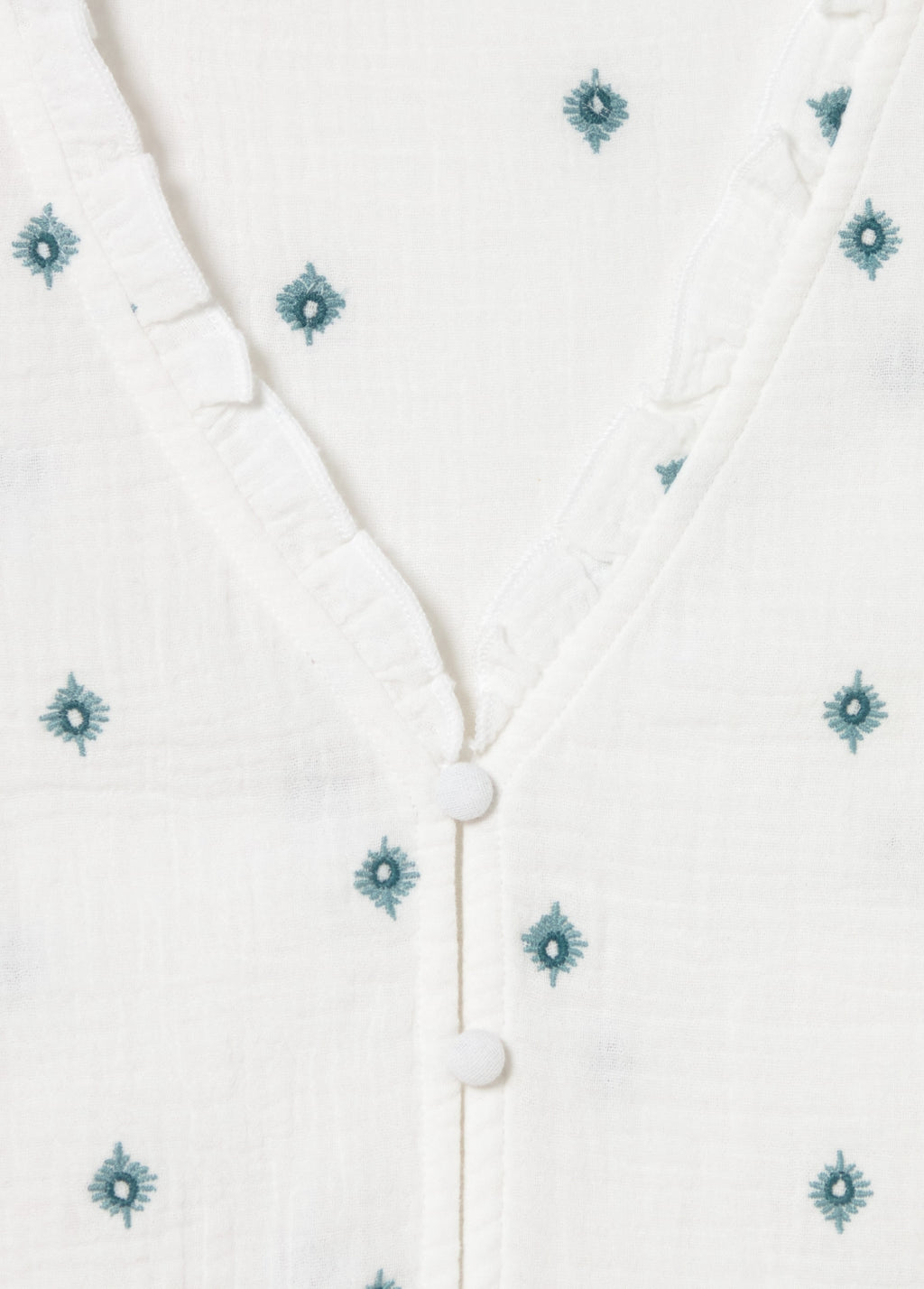 Double-layer blouse with embroidery