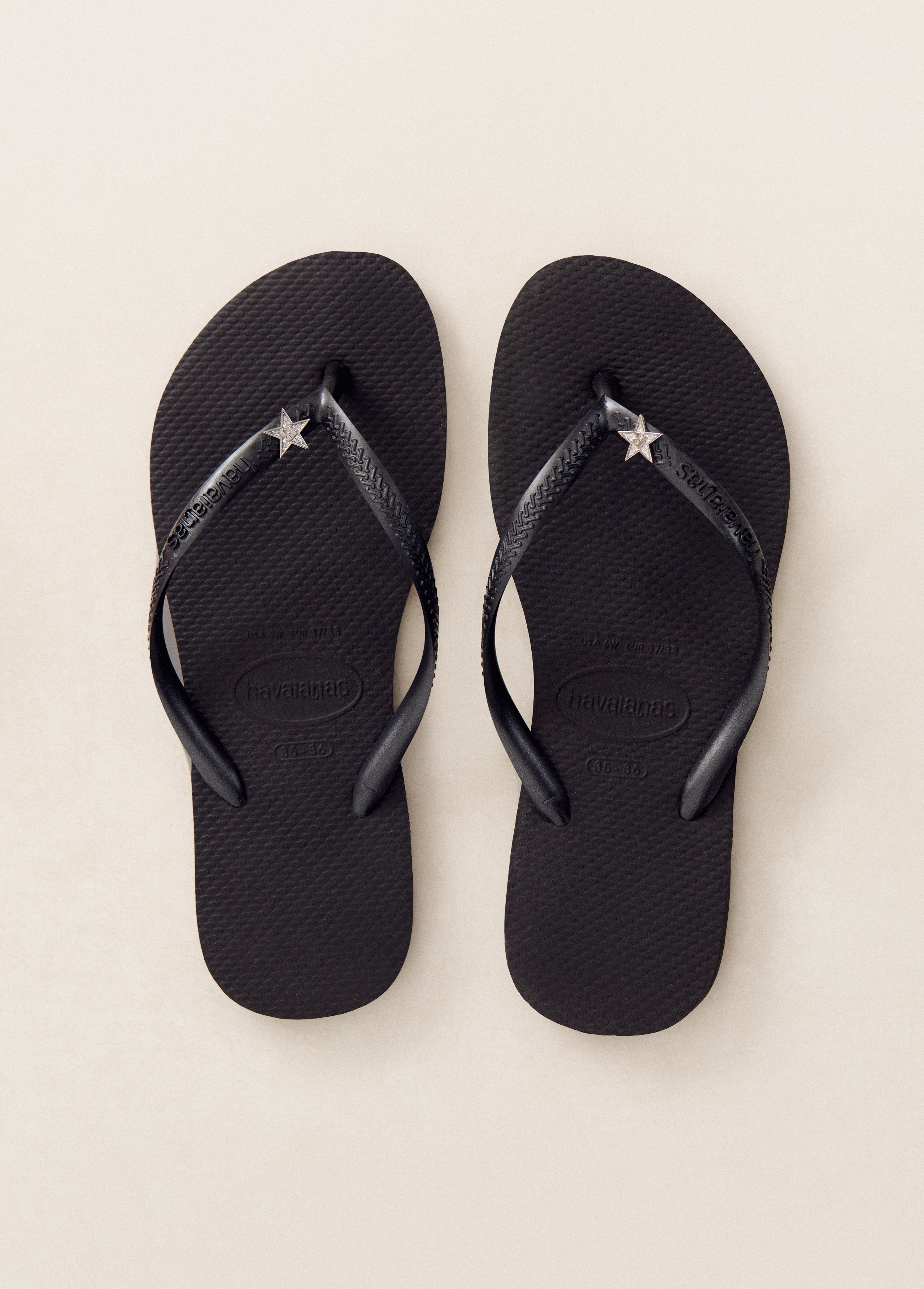 Havaianas sandals pin x Brownie ®
