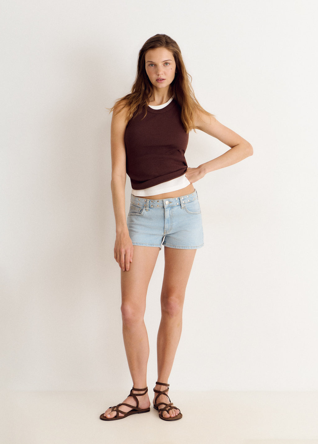 Basic strap top