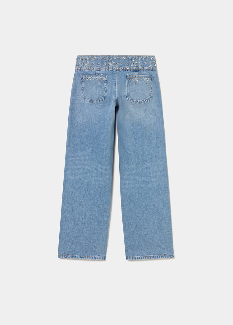 Jeans com cintura larga bordada