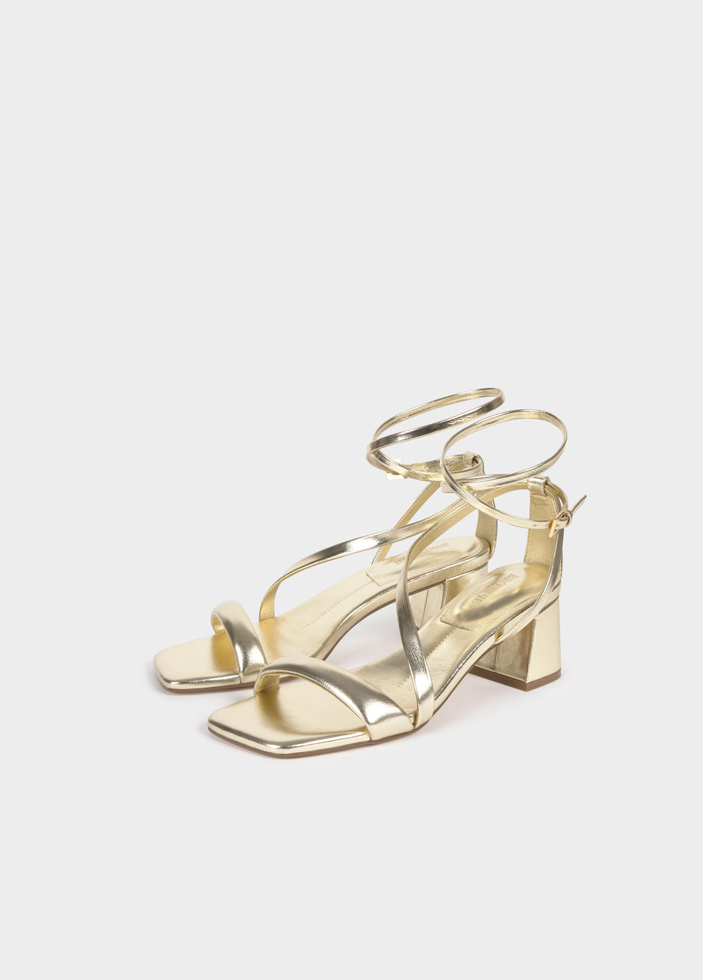 Sandale brides talon