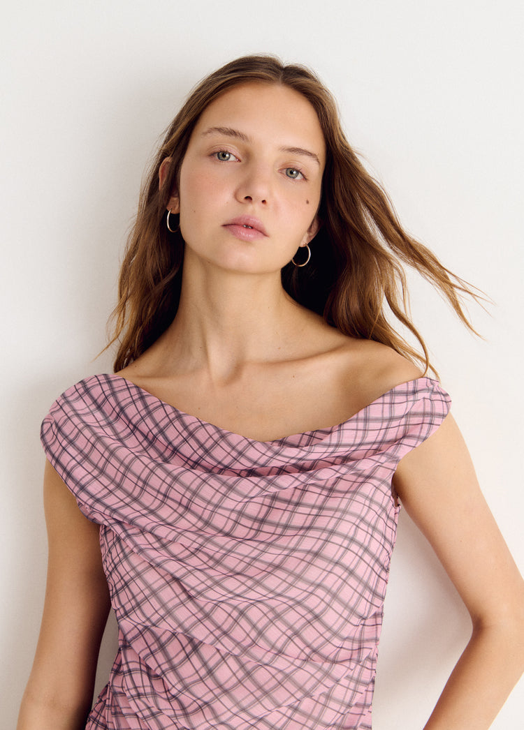 Asymmetric plaid top