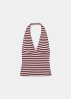Top halter de rayas tejidas en rosa lucido con escote profundo