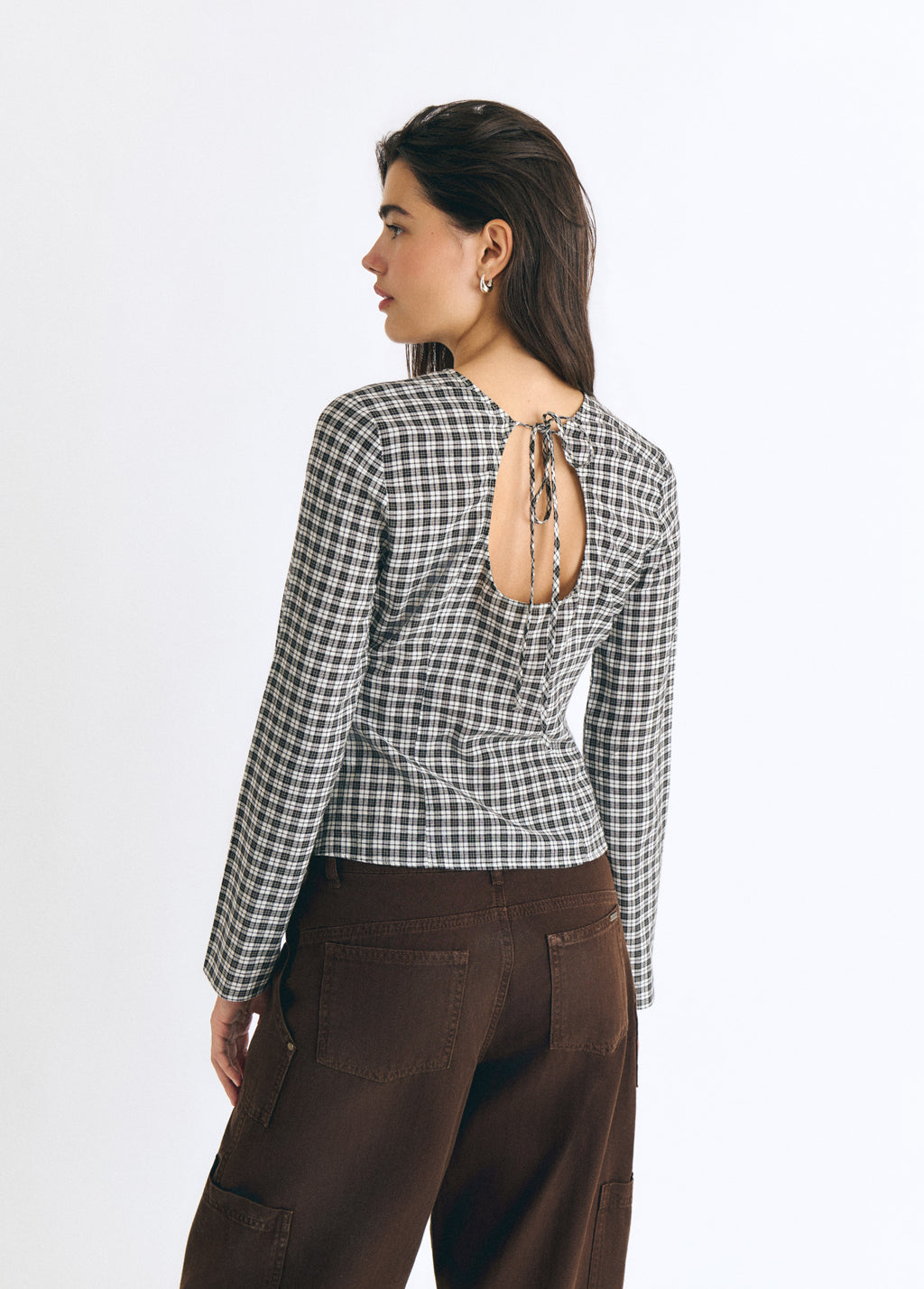 Plaid blouse with drawstring detail