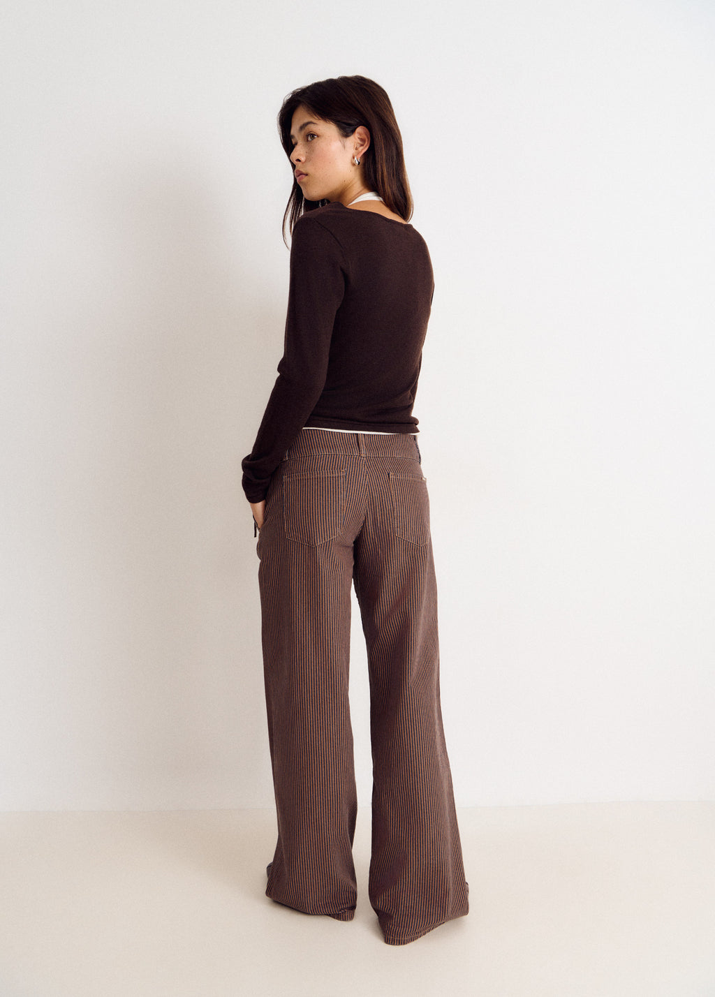 Pantalón cintura ancha