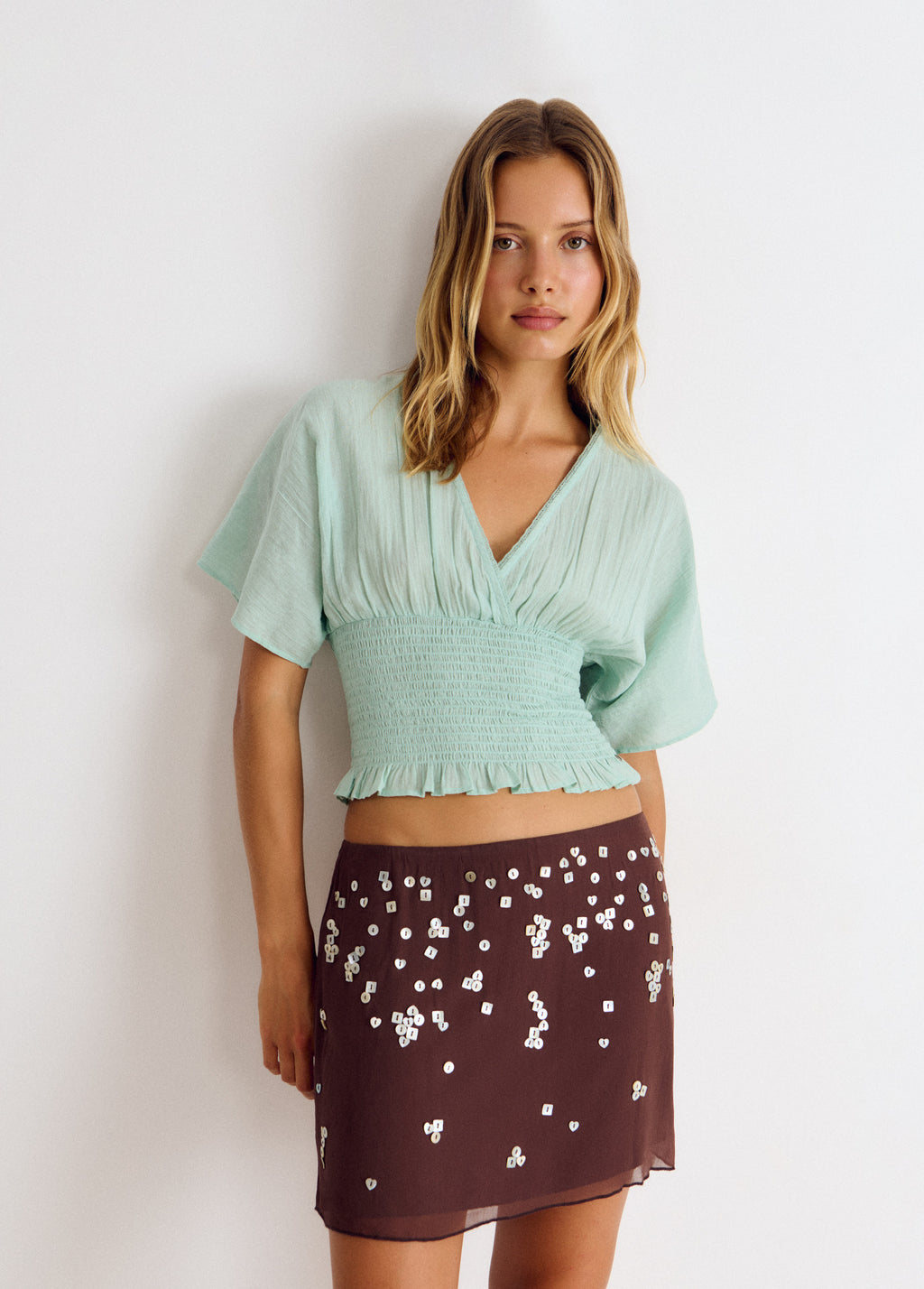 Jupe courte à sequins