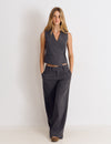 Wide-leg trousers