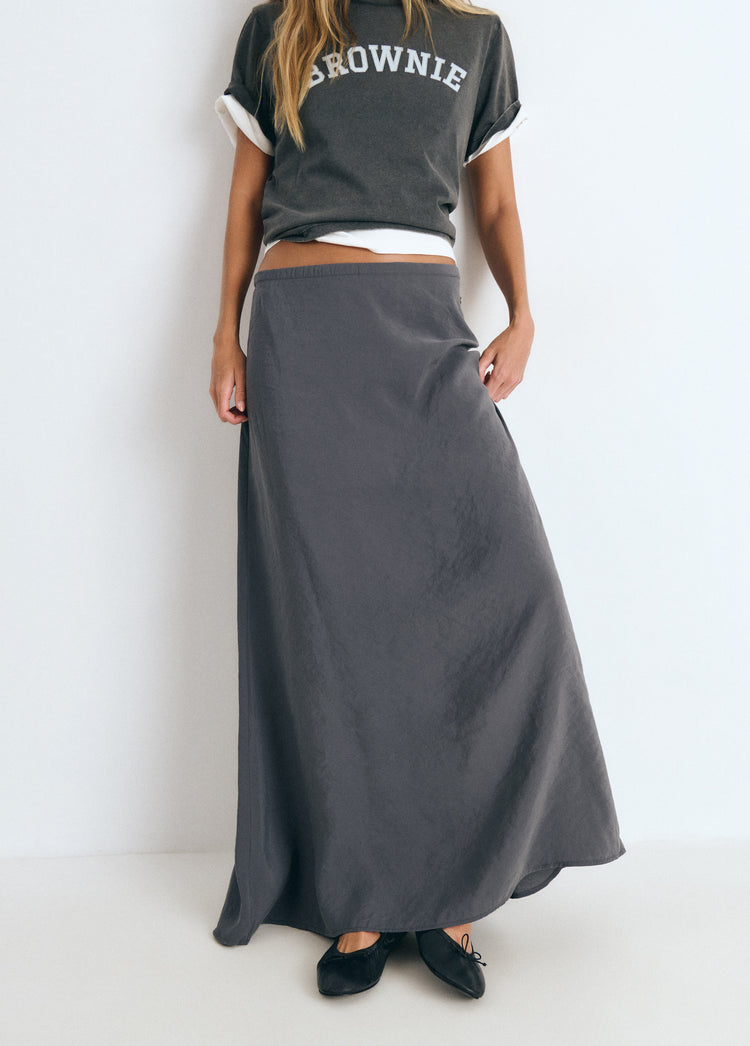 Long skirt made of cupro fabric