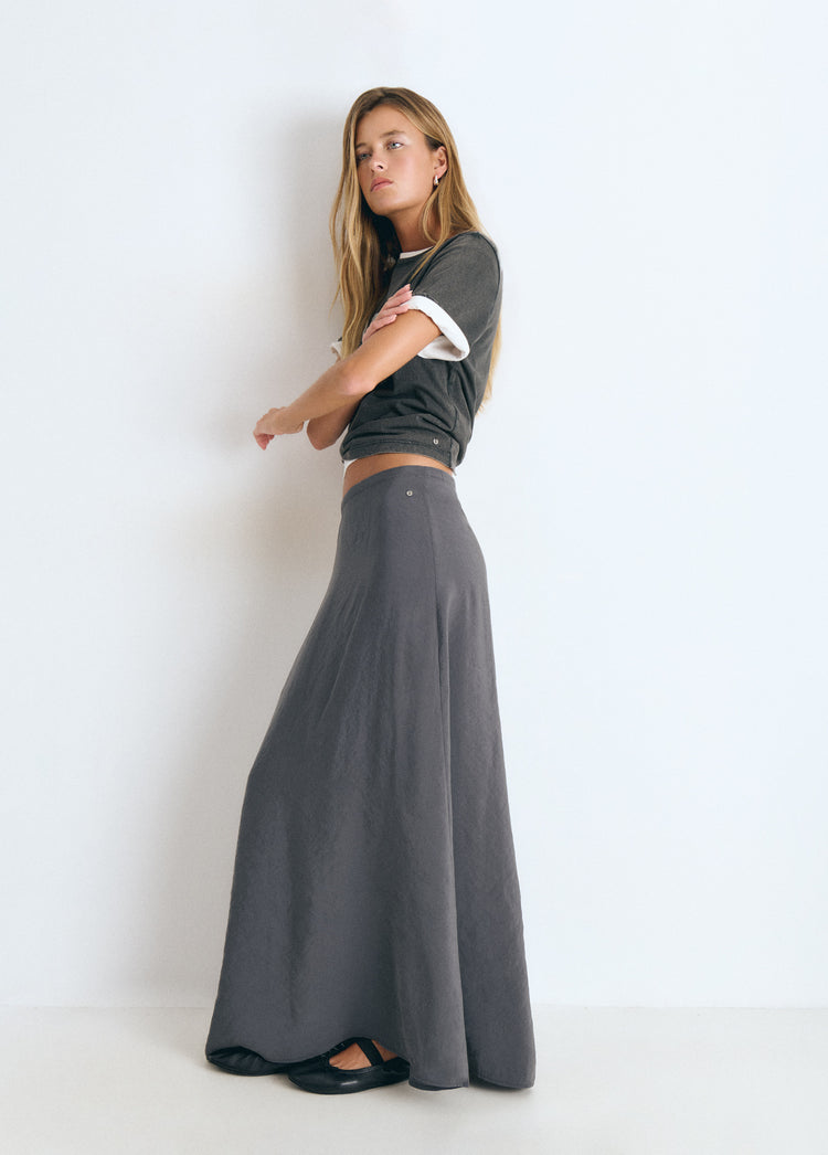 Long skirt made of cupro fabric