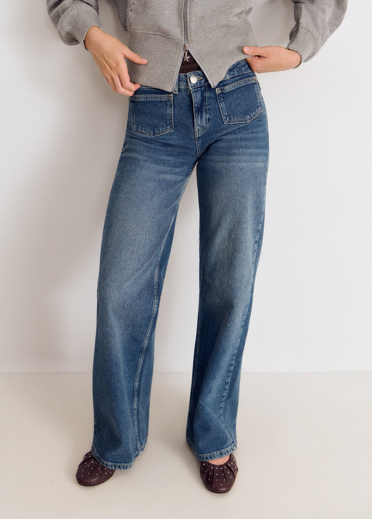 Embroidered front-pocket jeans