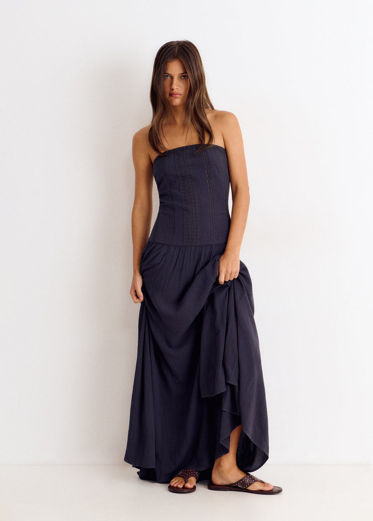 Long bandeau lace dress