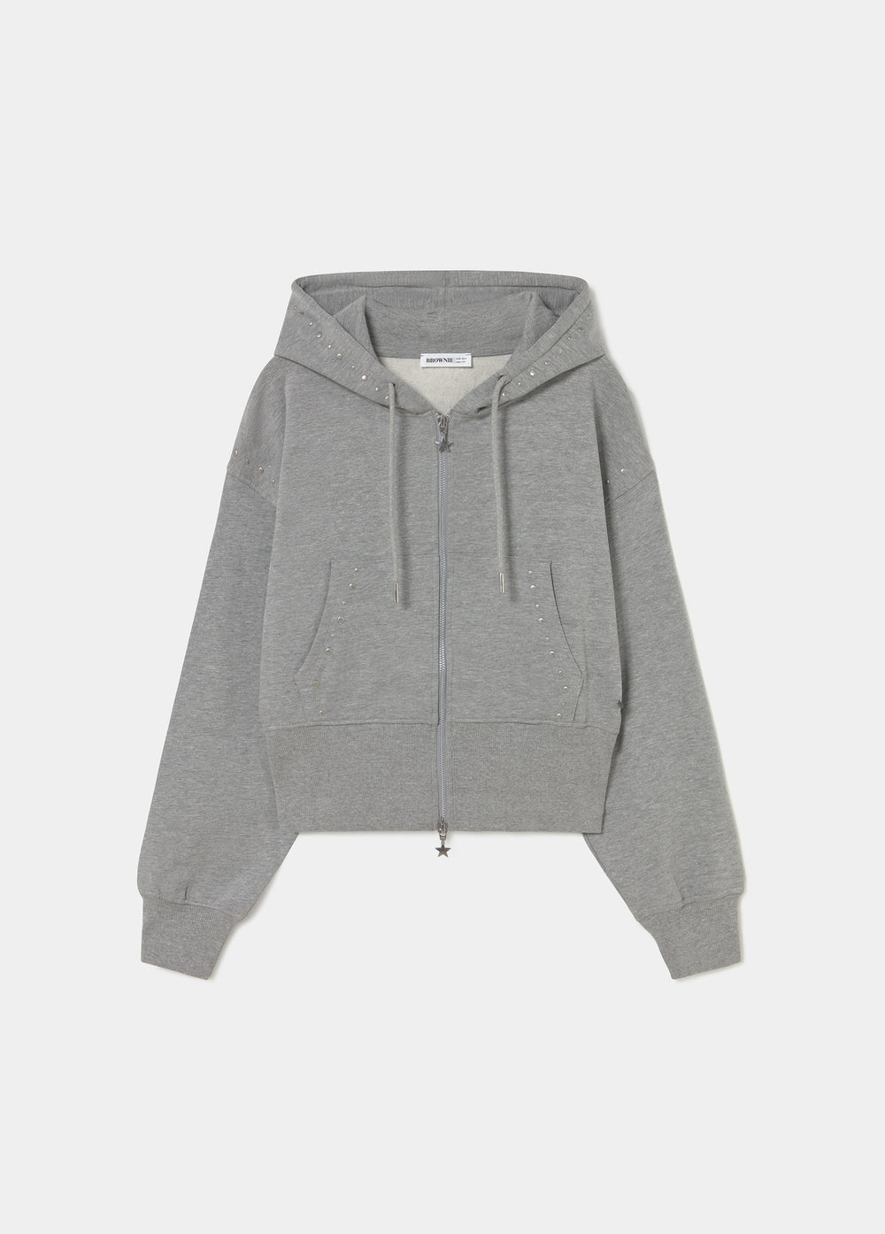 Sudadera gris de cremallera frontal con detalle de tachas en el pecho y capucha
