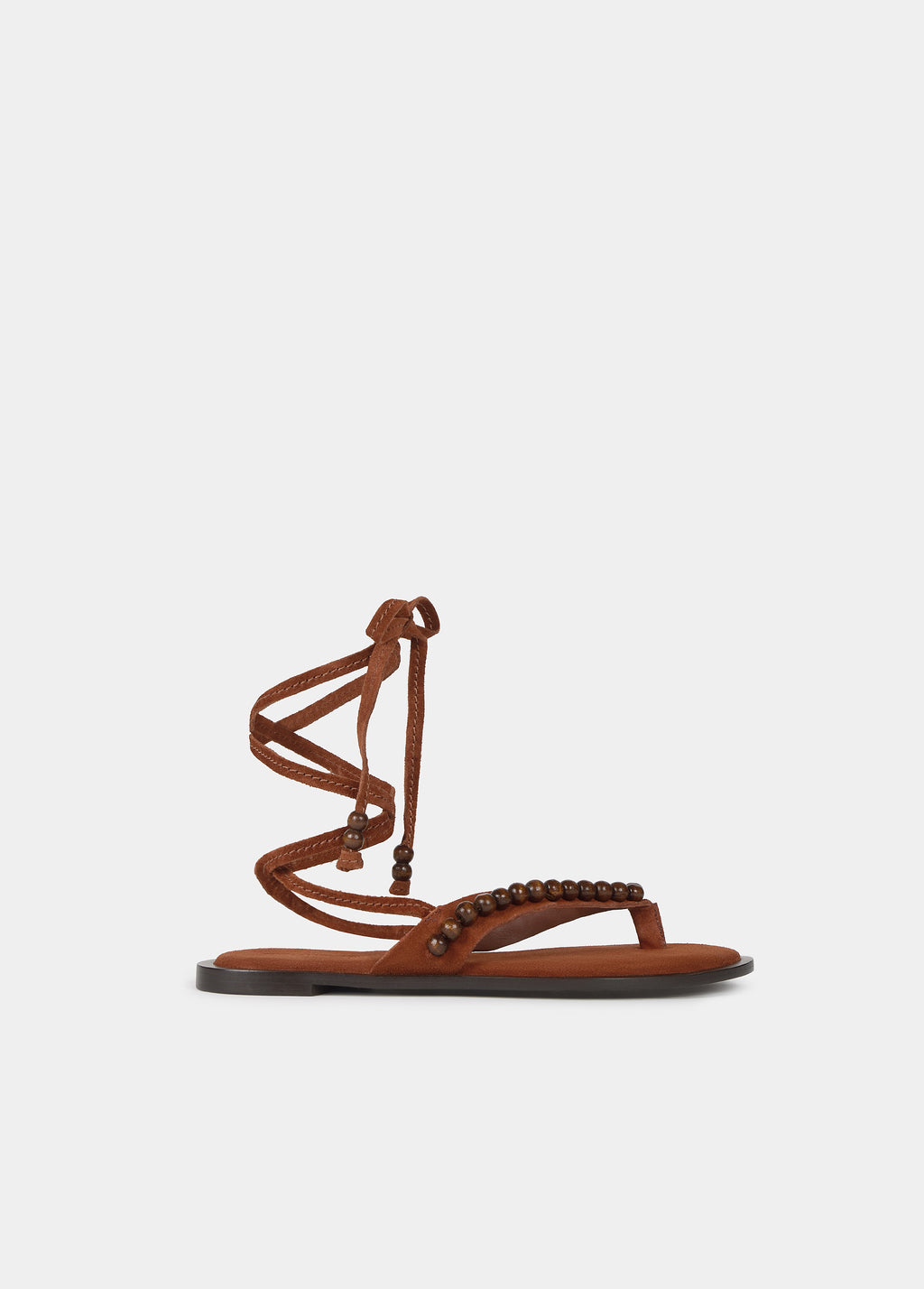 Flat sandals with wooden beads