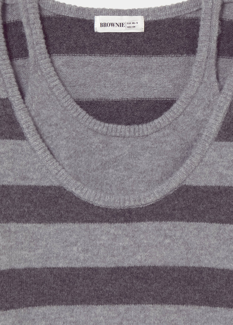 Maglione a doppie righe
