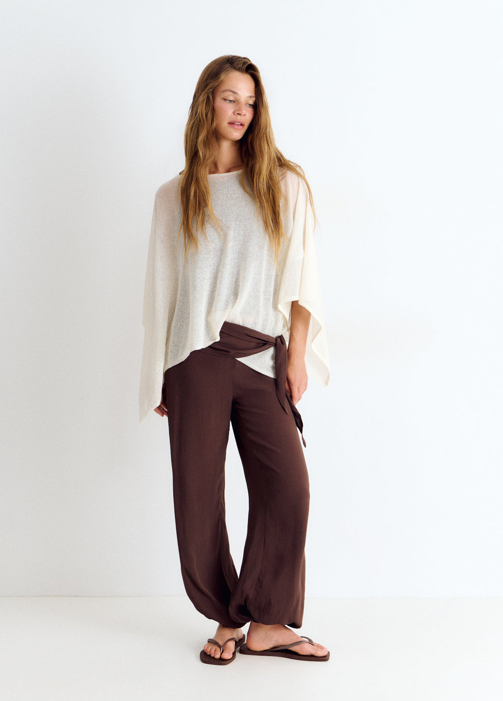 Fine knit cape