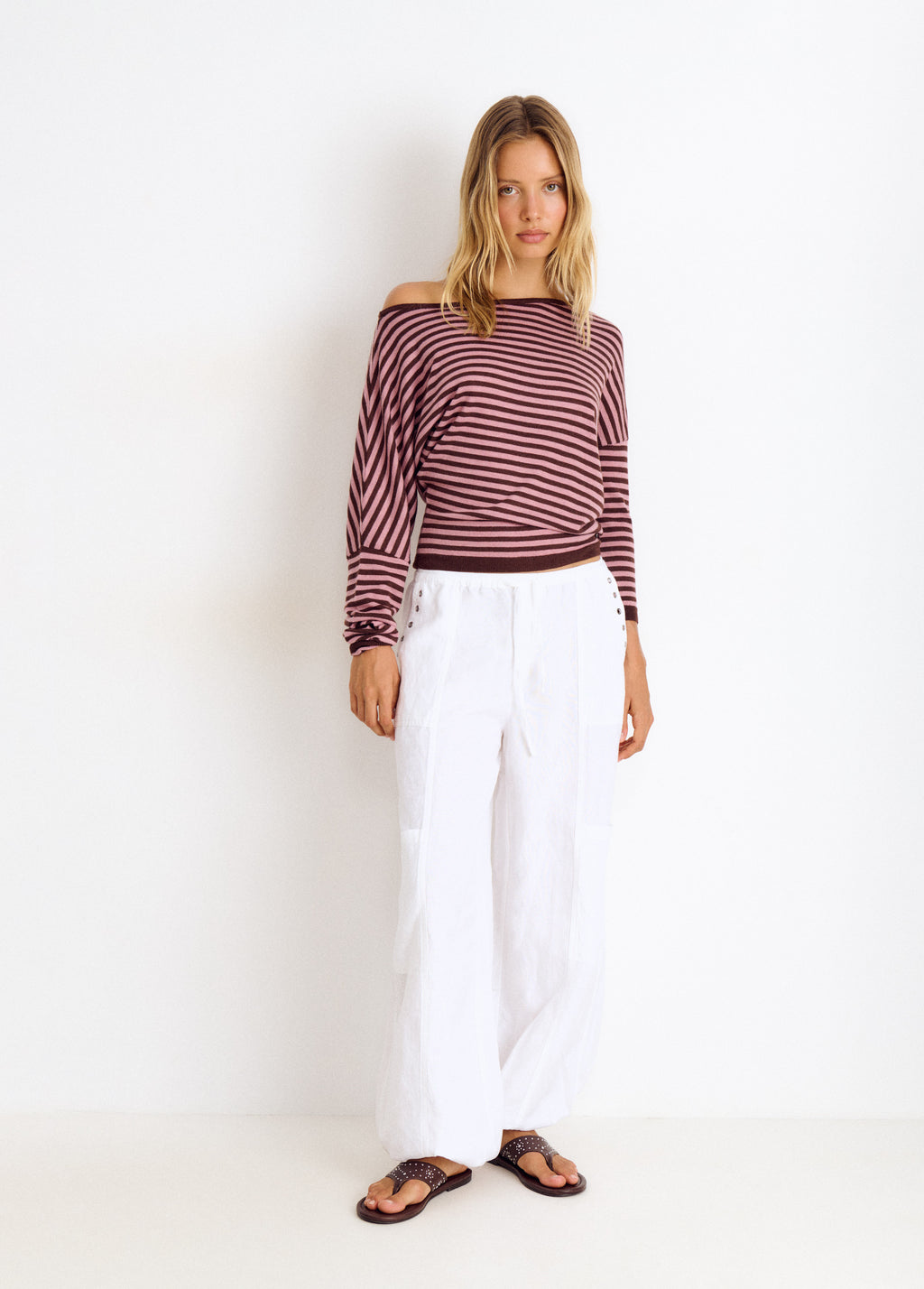 Pull asymétrique rayures