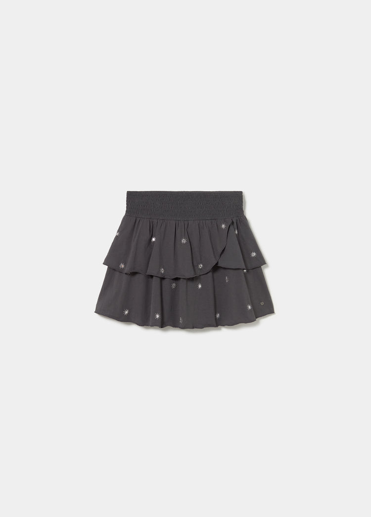 Smocked skirt with embroidery