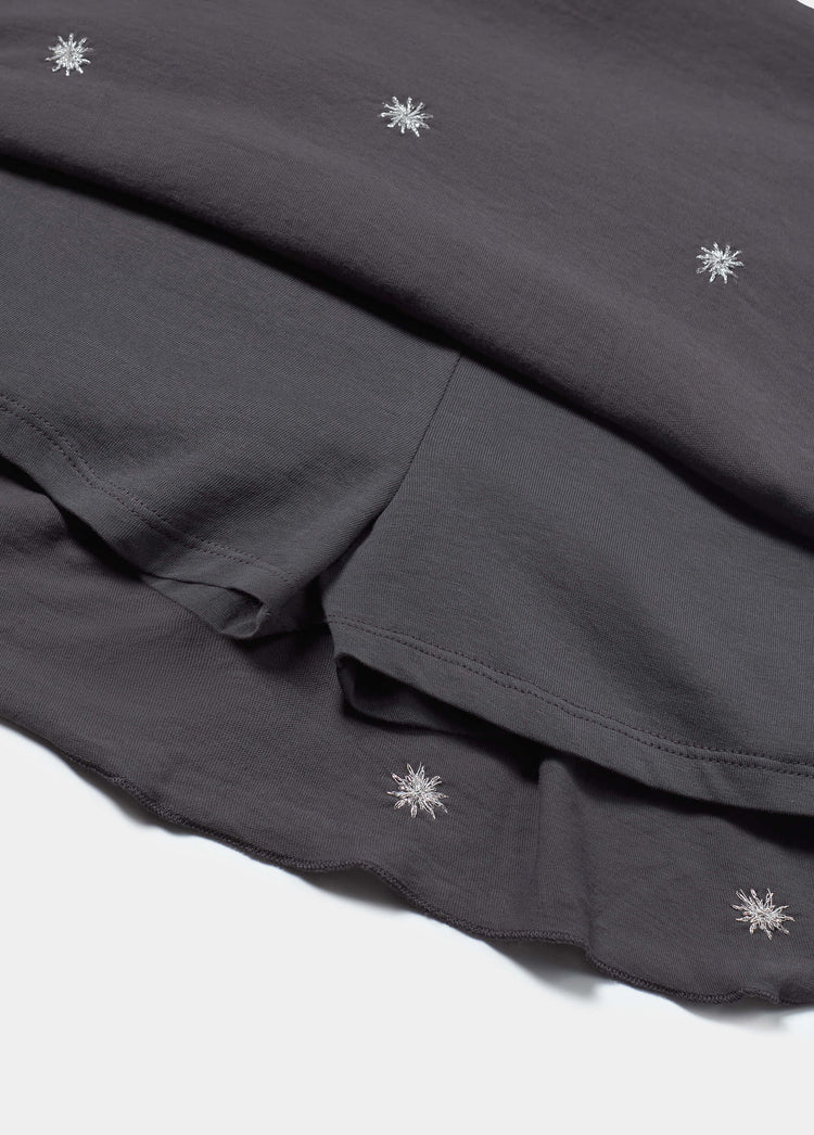 Smocked skirt with embroidery