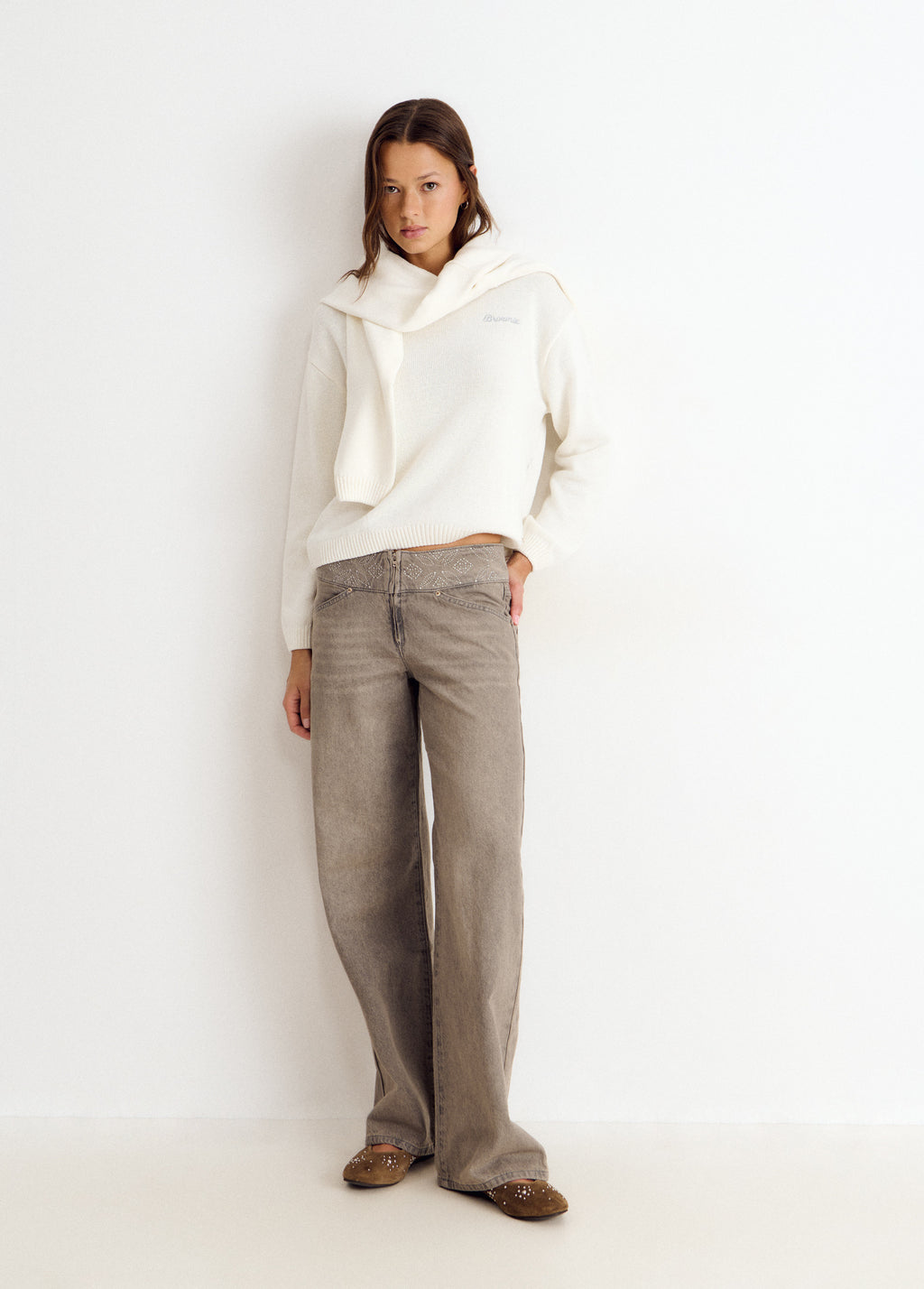 Wing studded back sweater