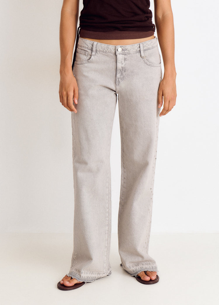 Jeans with side studs