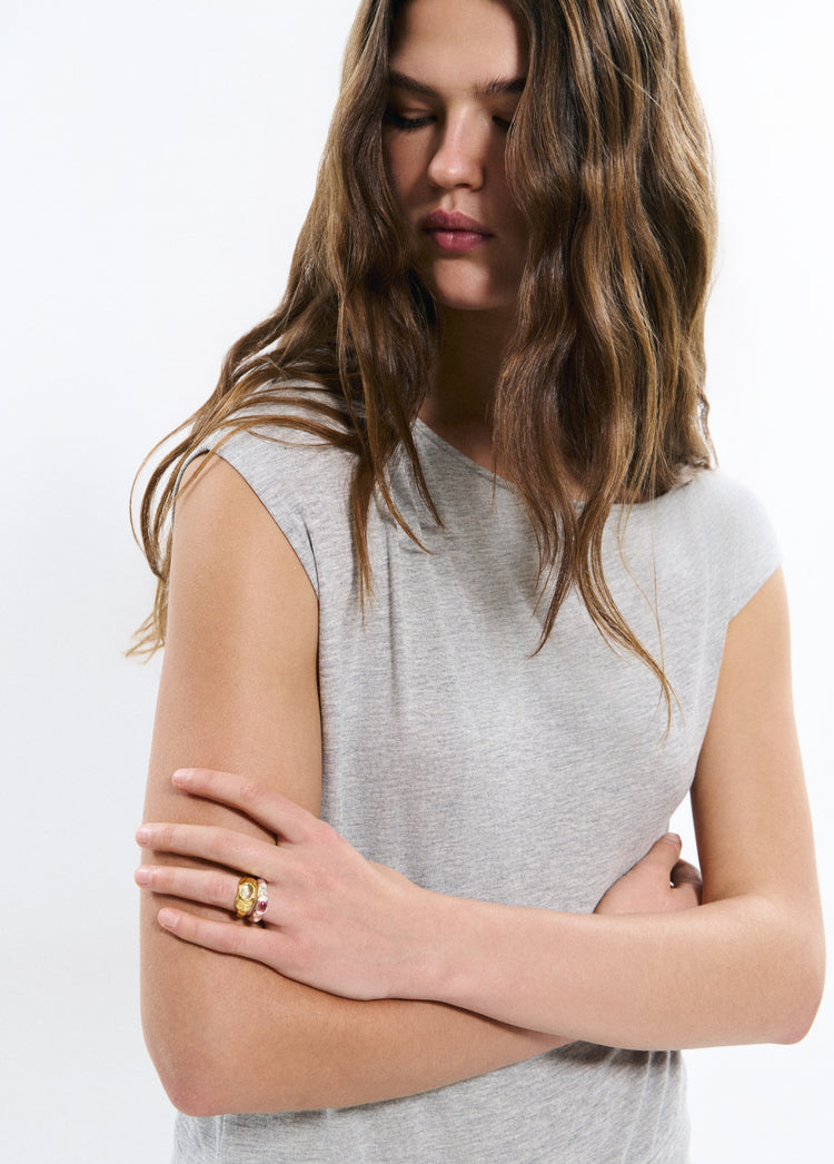 Irregular stone ring